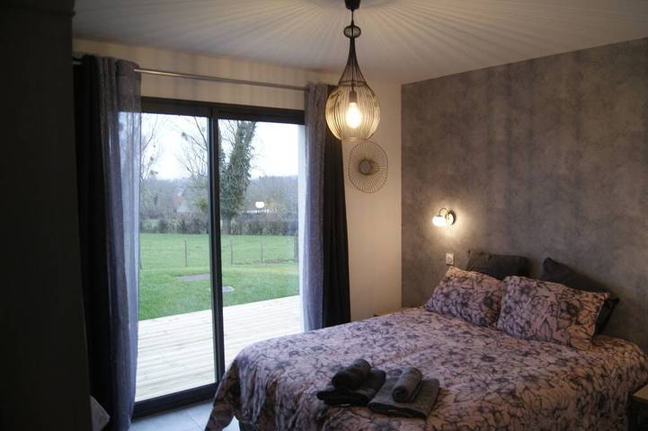 Location de vacances pour 10 personnes, avec jardin et terrasse à Wierre-Effroy - 3