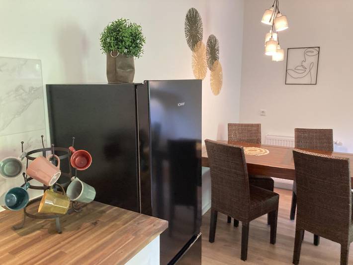 Ganze Wohnung, Ferienwohnung mit Privatstrand an einem Alpensee in Feld am See, Villach-Land