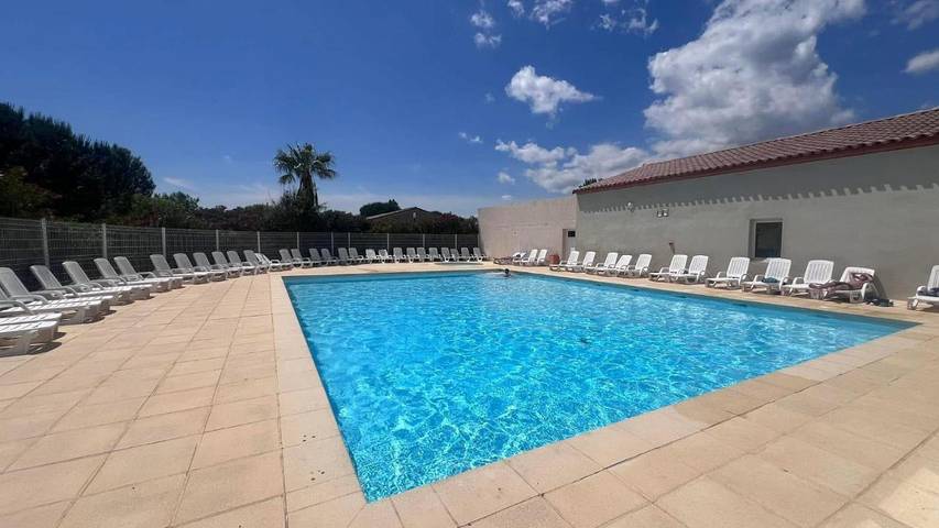 Appartement de vacances pour 4 personnes, avec Terrasse et Piscine