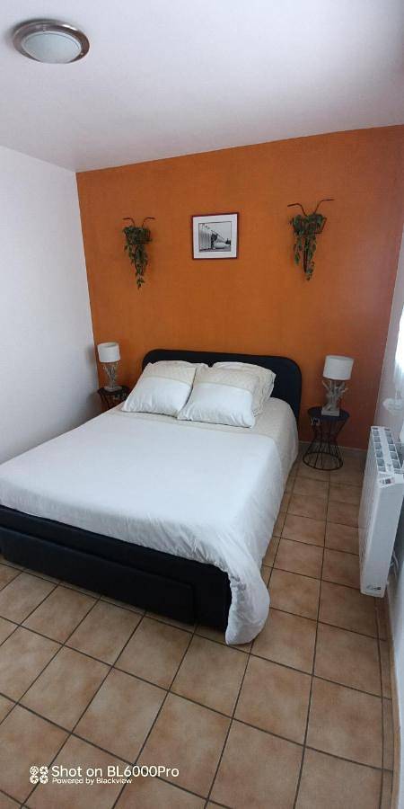 Appartement entier, Apartment with Garden View in Oyonnax, Nantua