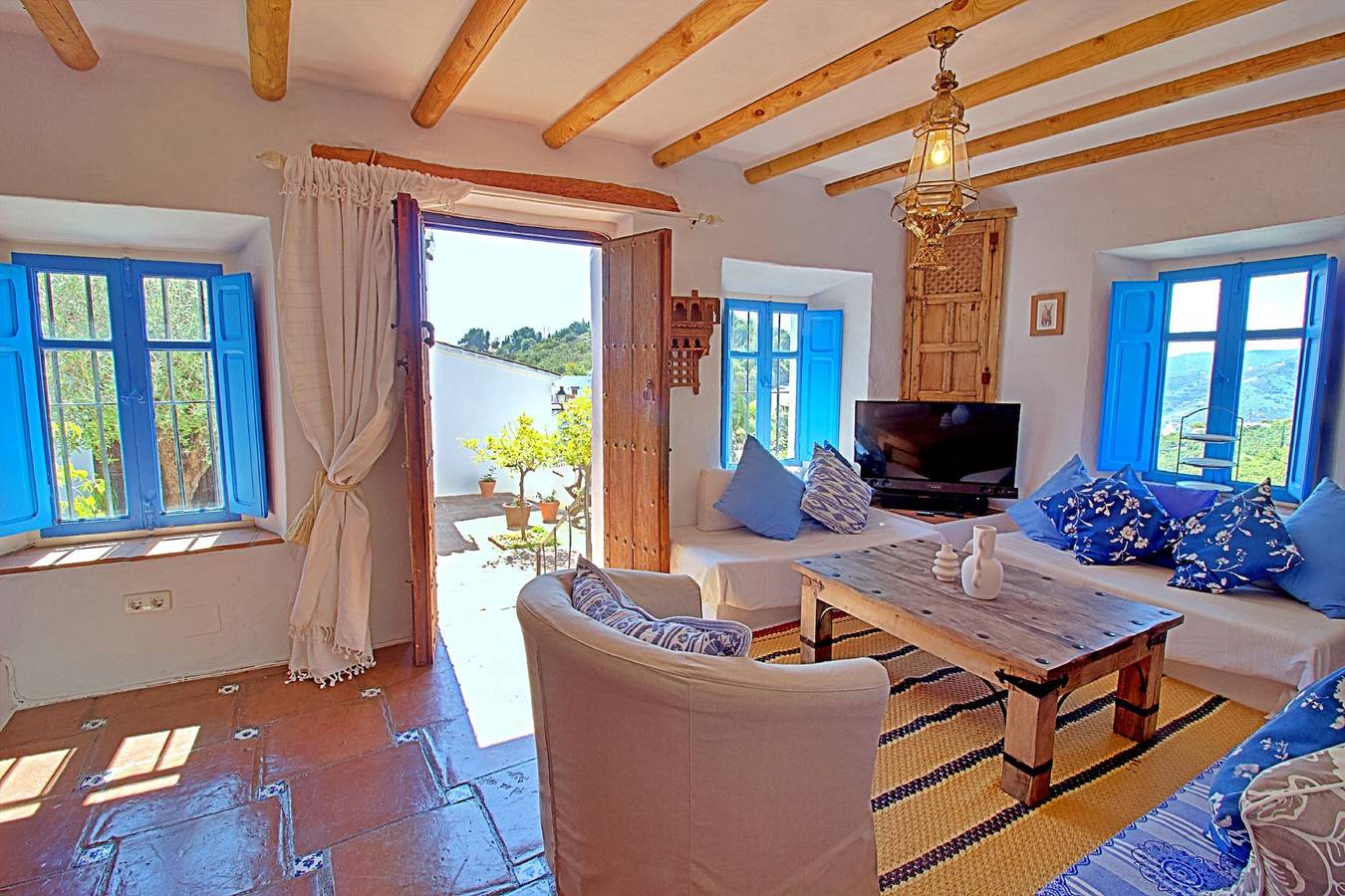 Villa pour 4 personnes avec jardin in Frigiliana Road, Frigiliana