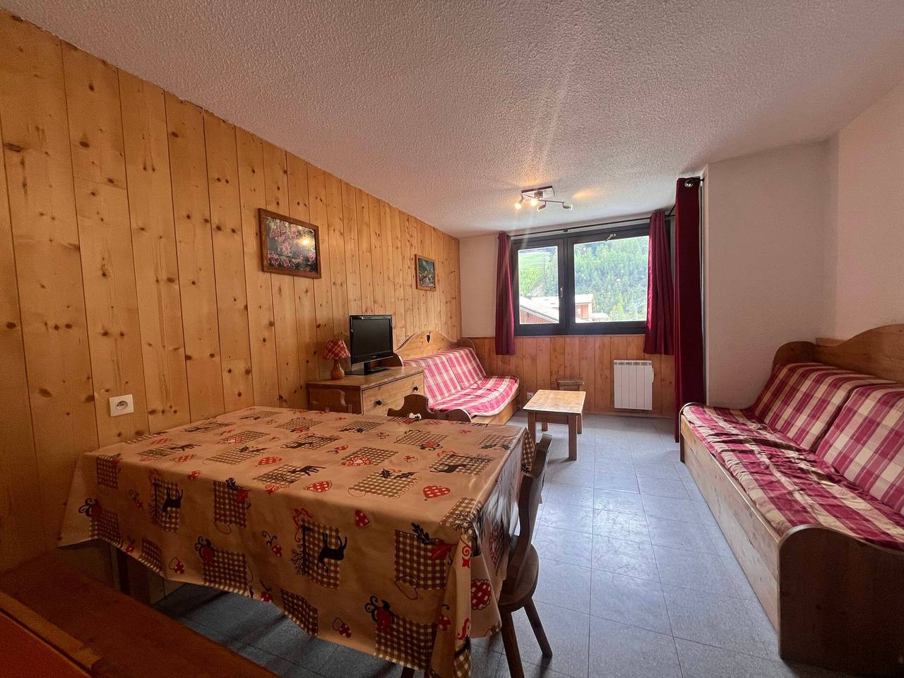 Ganze Wohnung, Gemütliche Wohnung für 7, 300m von den Pisten in Lanslebourg in Lanslebourg-Mont-Cenis, Vanoise-Massiv