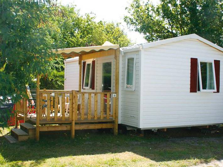 Location de vacances pour 4 personnes, avec piscine et terrasse à Grayan-et-l'Hôpital