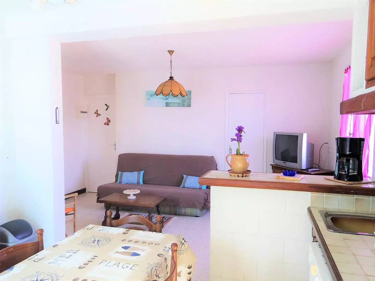 Appartement entier, Appart coeur Camargue avec Spa Aigues mortes T2 Adulte Seulement in Aigues-Mortes, Côte d'Améthyste