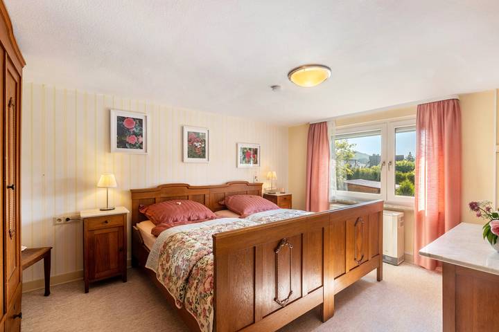 Ferienwohnung für 4 Personen, mit Garten in Jesberg