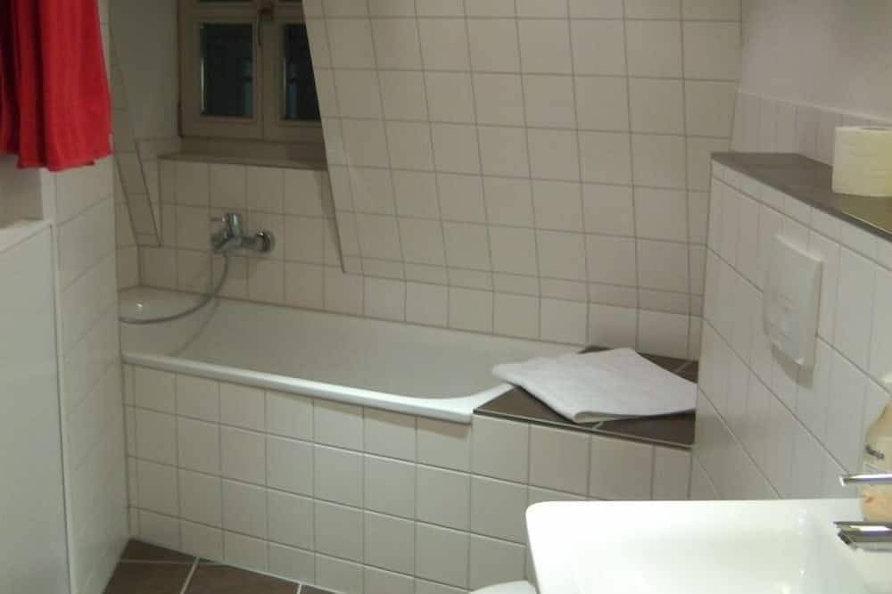 Appartamento intero, Maisonette apartment on the top floor for up to 4 people in Altstadt (Dresden), Dresda