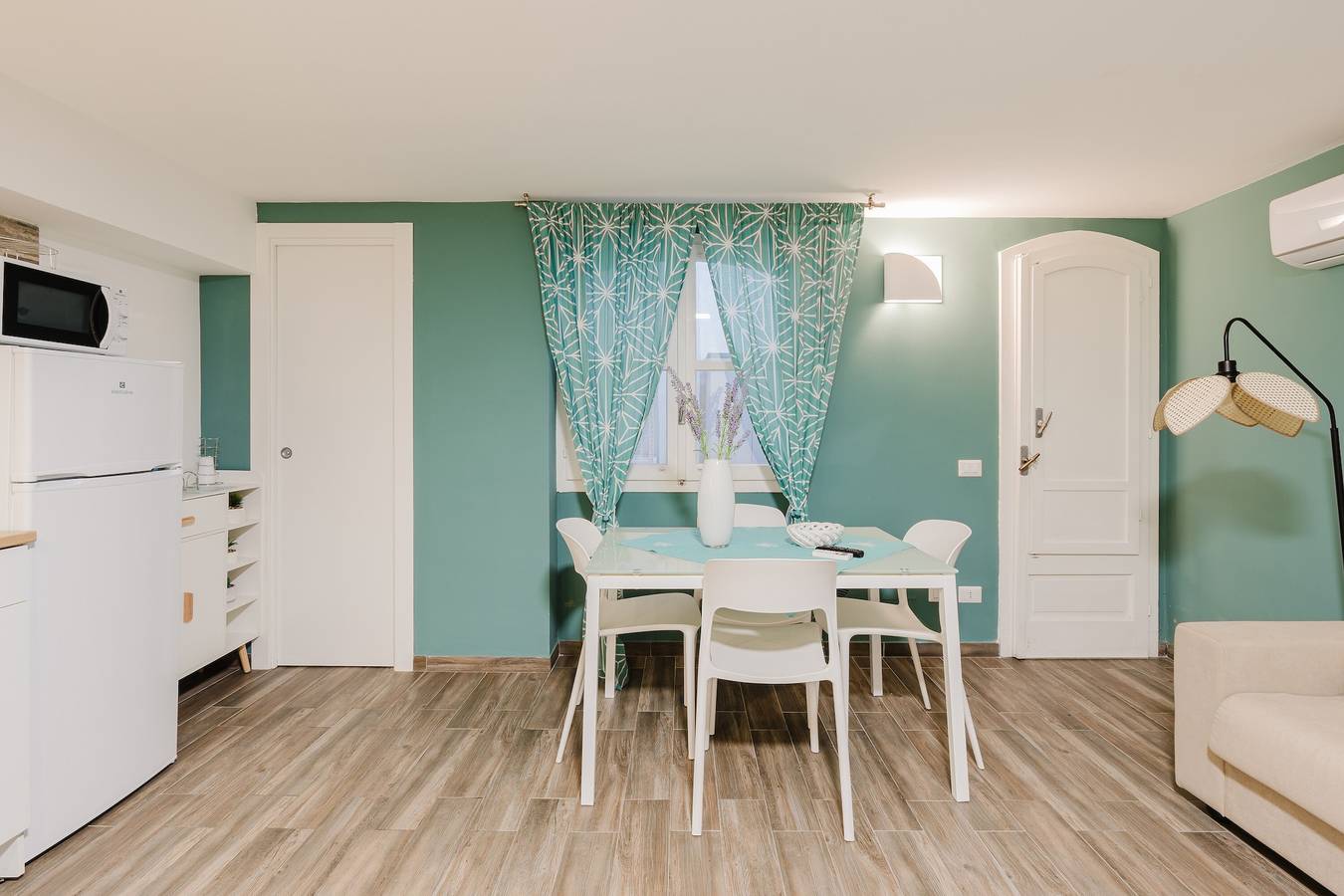 Studio entier, Loft « Benny - Mazara Del Vallo » avec Wi-Fi et climatisation in Mazara del Vallo, Province de Trapani