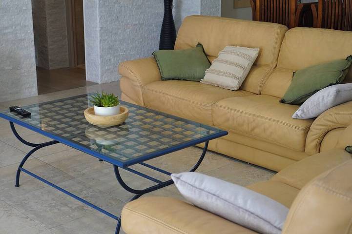 Villa pour 5 personnes, avec Terrasse ainsi que Jardin et Piscine dans Saint-Aygulf - 2