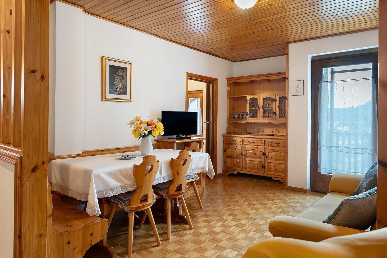 Ganze Wohnung, Ferienwohnung 'Ornella' mit Seeblick, privatem Garten und Wlan in Molveno, Brentagruppe