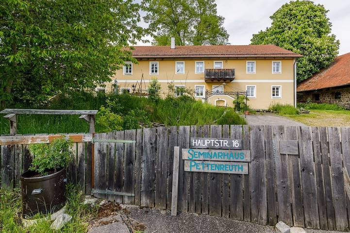 Ferienhaus für 11 Personen, mit Garten