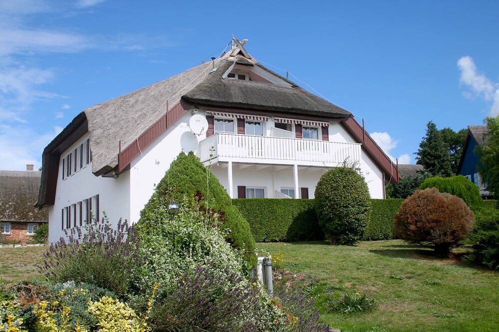 Ganze Wohnung, Ferienwohnung-Einfach-Eigenes Badezimmer-Wg8 in Groß Zicker, Mönchgut