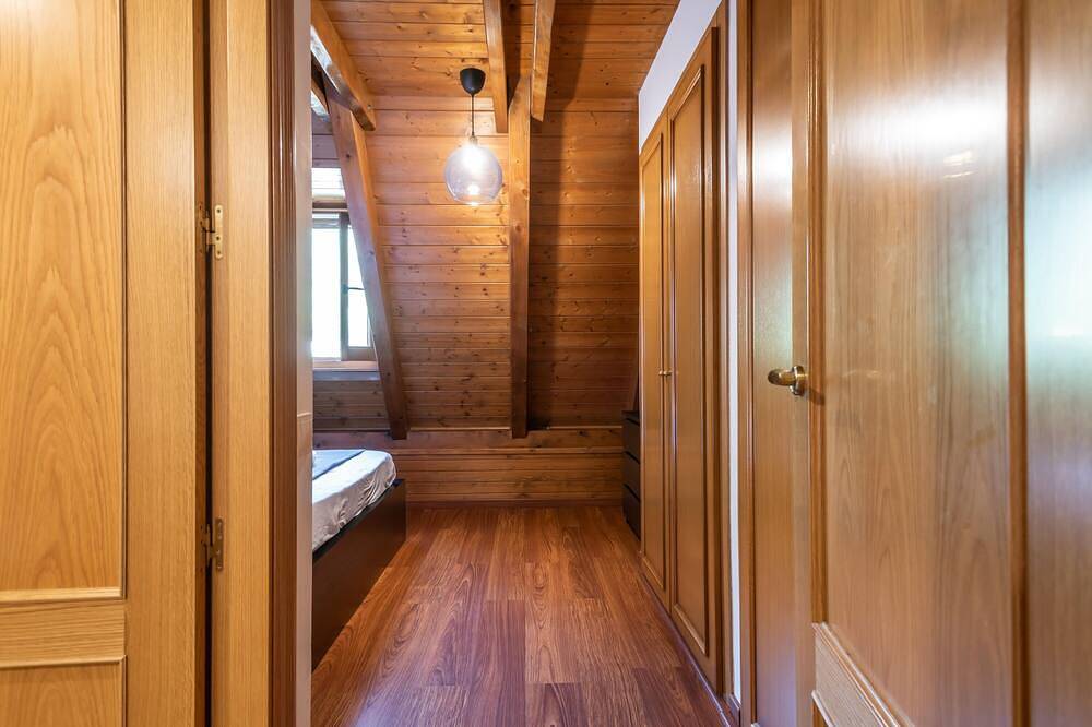 Entire apartment, Cuveshic in Bossòst, Catalan Pyrenees