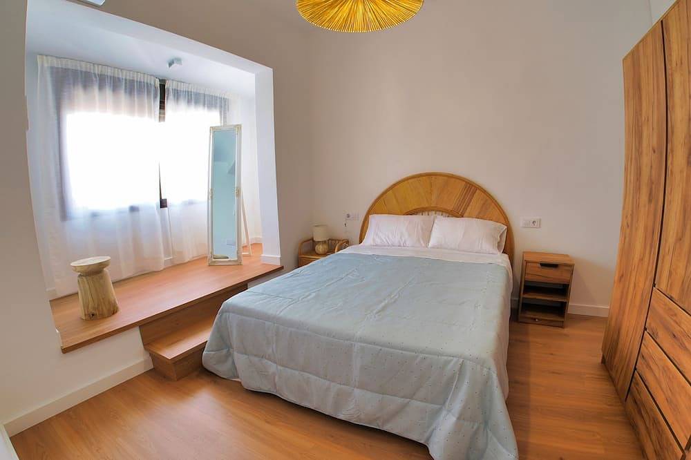 Chalet de lujo”Casa Terracota” con piscina, 3 cocinas, 6 habitaciones y 6 baños. in Cartagena, Costa Cálida