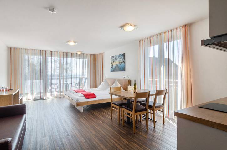 Ferienwohnung für 4 Personen, mit Seeblick und Garten in Deutschland