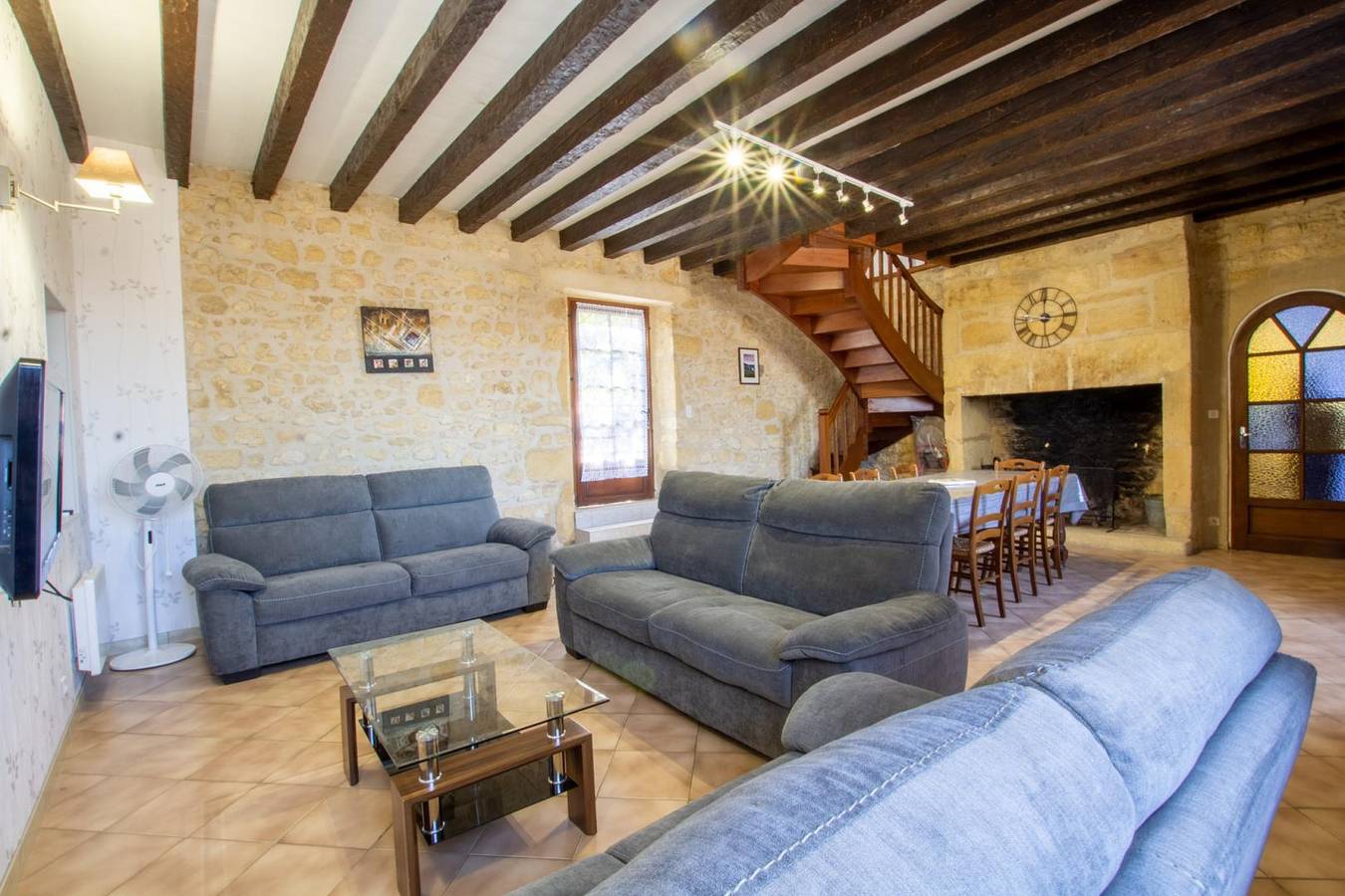 Gîte für 8 Personen mit Terrasse in Domme, Périgord Noir