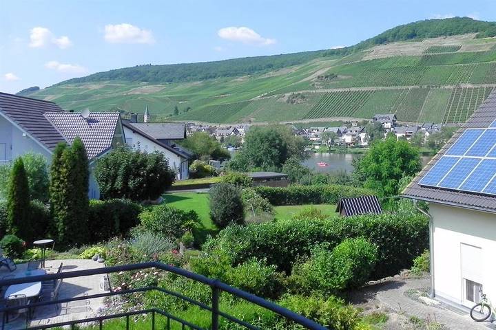 Ferienwohnung für 3 Personen, mit Terrasse in Zell (Mosel) - 4