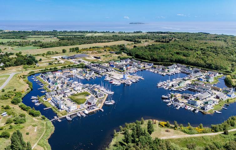 Location de vacances pour 5 personnes, avec terrasse et jardin ainsi que piscine et sauna à Ebeltoft - 4