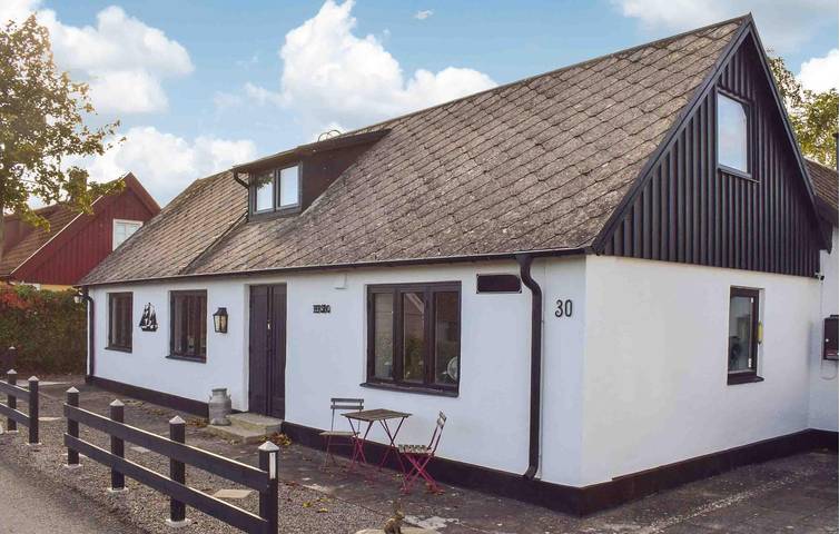 Ferienhaus für 8 Personen mit Garten in Beddingestrand, Beddinge