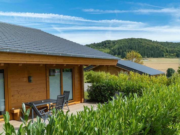 Chalet für 4 Personen, mit Terrasse und Sauna in Daun