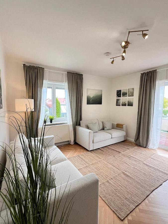 Ferienwohnung für 12 Personen, mit Ausblick und Balkon