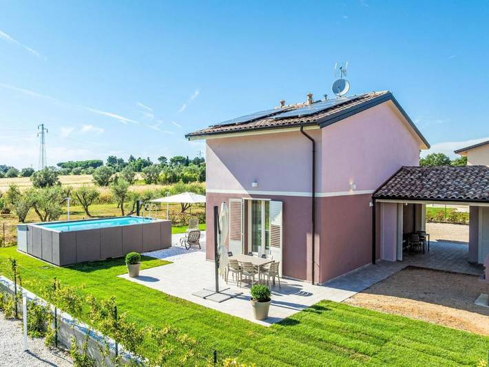 Ferienhaus für 7 Personen, mit Pool und Garten sowie Terrasse - 1