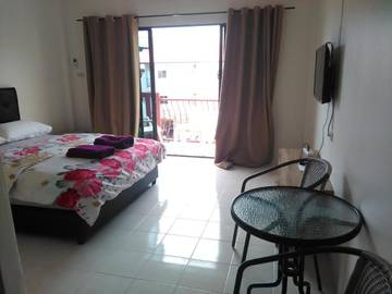 Maison d’hôte pour 2 personnes, avec terrasse à Karon Beach