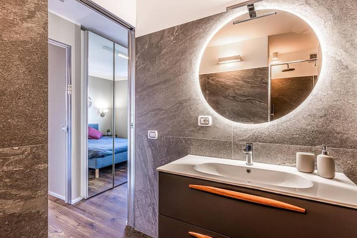 Chalet pour 6 personnes, avec vue et balcon, animaux acceptés dans Cervinia - 4