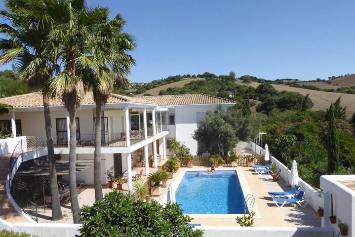 Casa rural para 3 personas, con vistas además de jardín y piscina, Se admiten mascotas en Vejer de la Frontera