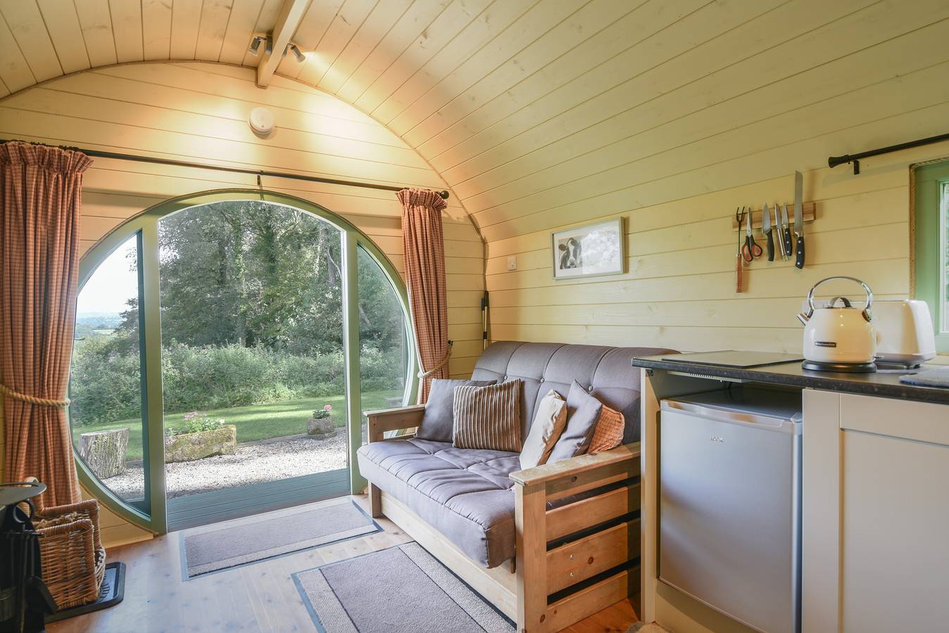 Pendragon Pod in Axminster, Devon