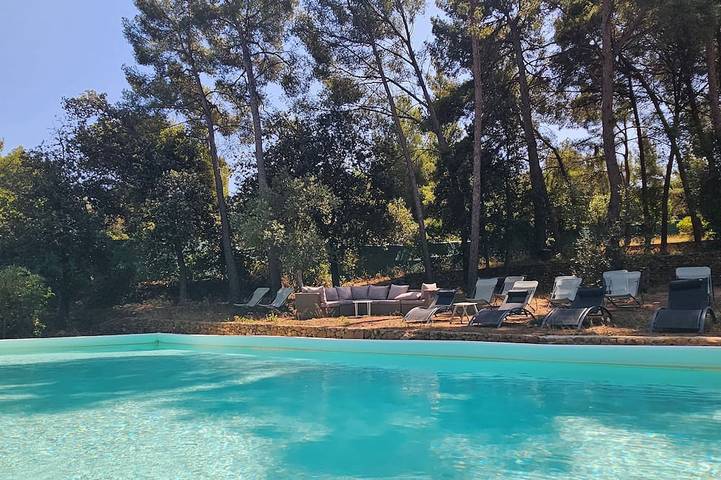 Villa pour 19 personnes à la La Ciotat - 4