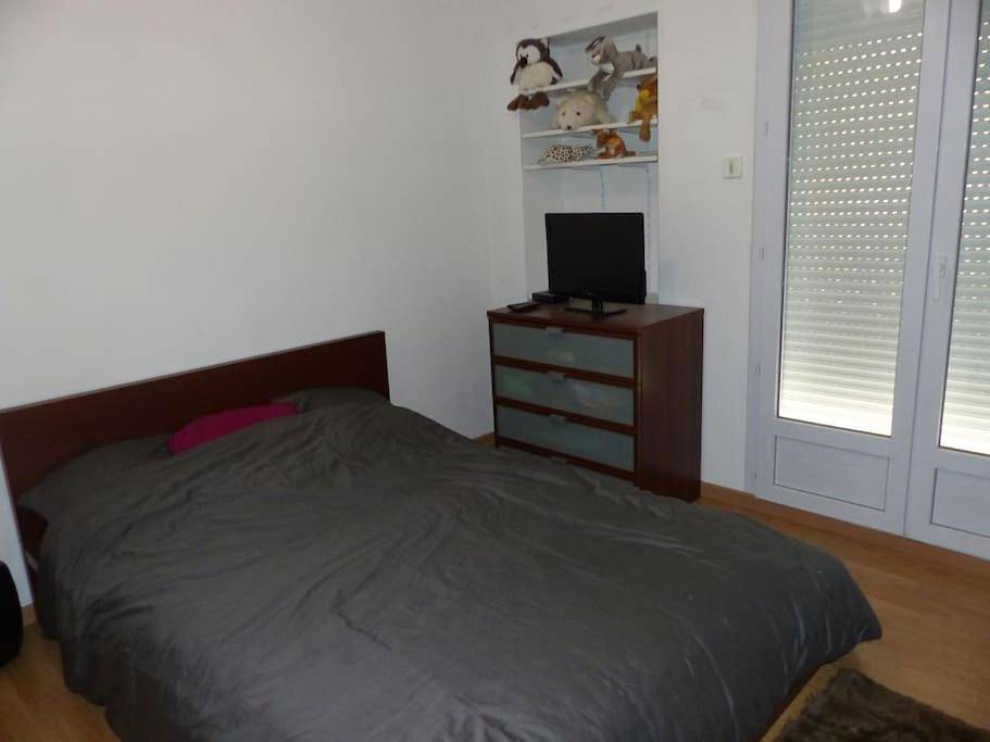 Two-Bedroom House in Saint-Aignan-Grandlieu, Région de Nantes