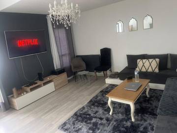 Gîte pour 4 personnes, avec sauna et balcon à Saint-Jean-de-Braye