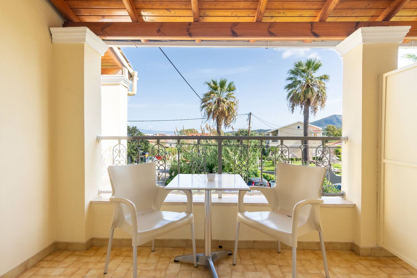 Ganzes Studio, Einzimmerapartment 'Angelina 2' mit Bergblick, Wlan und Klimaanlage in Roda, Korfu