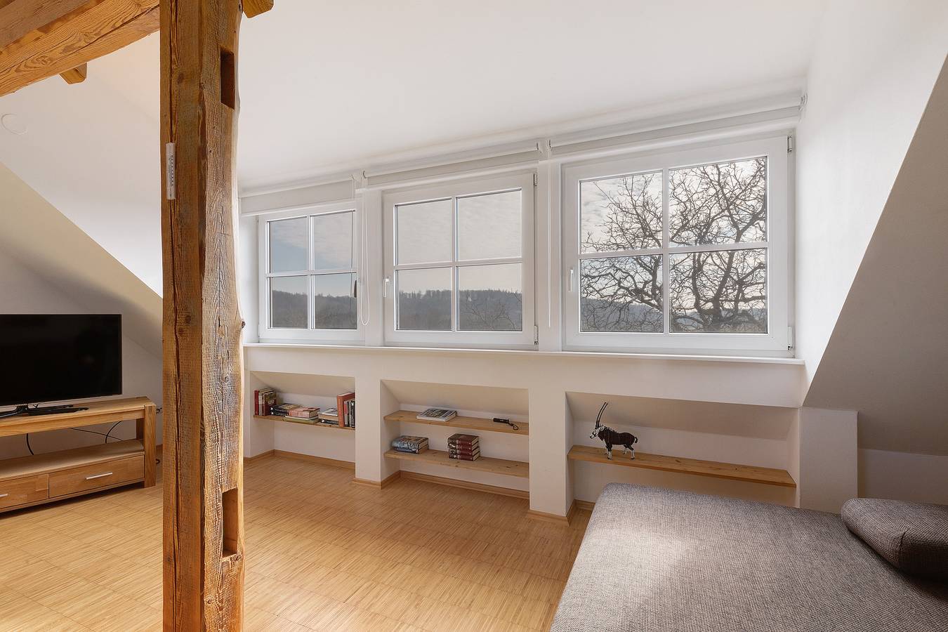 Ganze Wohnung, Ferienwohnung 'Birkethof Romantik' mit gemeinsamer Terrasse, privatem Garten und Wi-Fi in Grimoldsried, Mickhausen