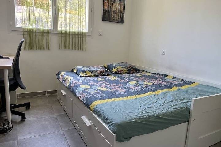 Location de vacances pour 8 personnes, avec jardin et terrasse à Saint-Jean-de-Cuculles - 4