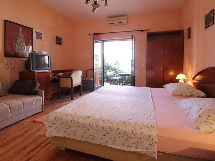 Gîte pour 3 personnes, avec terrasse à Cavtat - 3