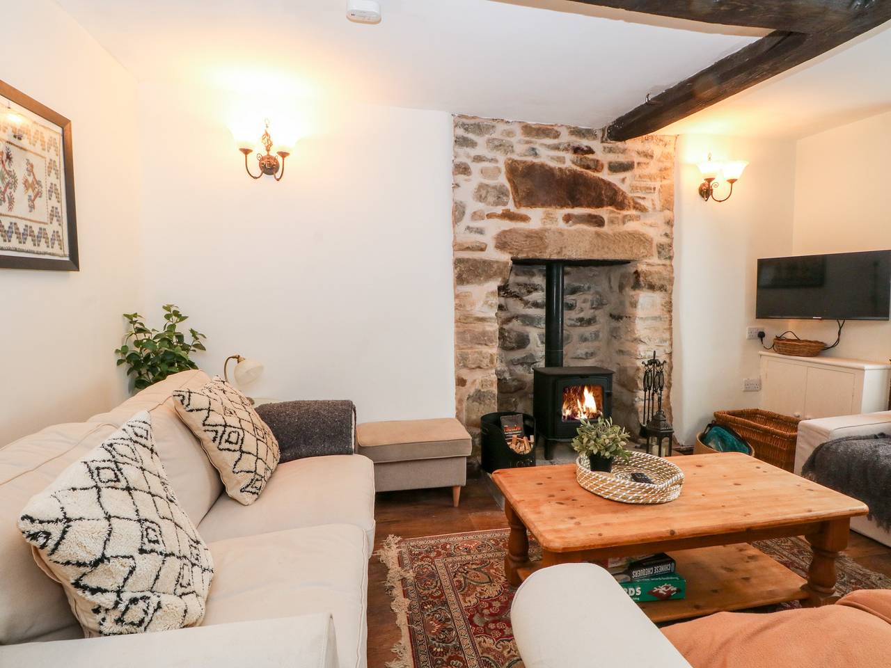 Hunters Cottage in Youlgreave, Derbyshire