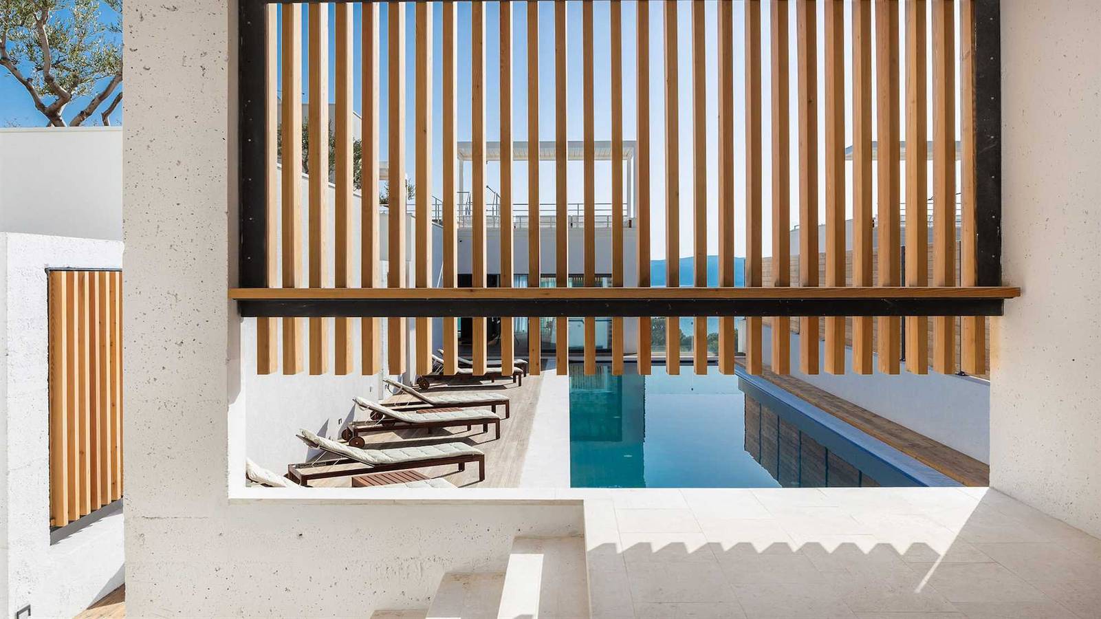 Villa Senzea - beheizter Pool, Fitnessraum, Sauna, Whirlpool und herrlicher Meerblick in Marusici, Split-Dalmatien