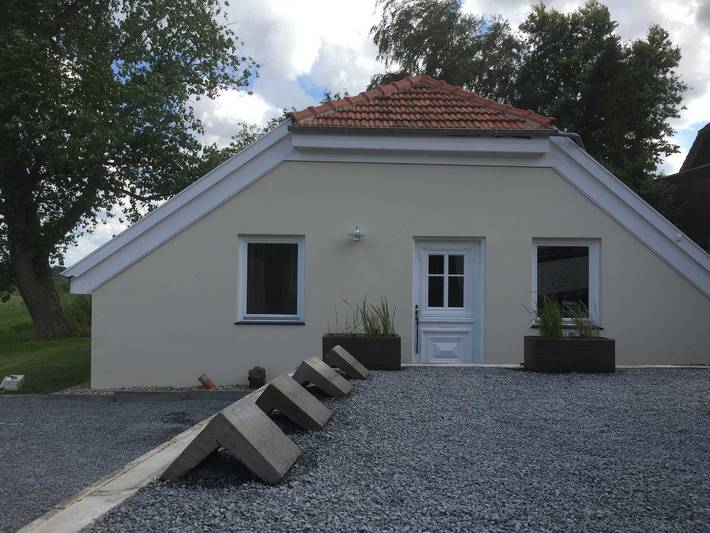 Ferienhaus für 5 Personen, mit Terrasse und Garten sowie Ausblick, mit Haustier in Leer und Umgebung - 2
