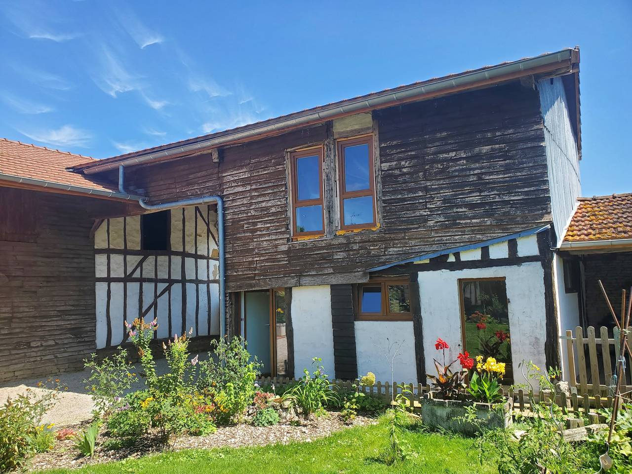 La Varnière - chambres d'hôte avec cuisine commune - Chambre double avec salle d'eau privative in Montier-en-Der, Haute-Marne