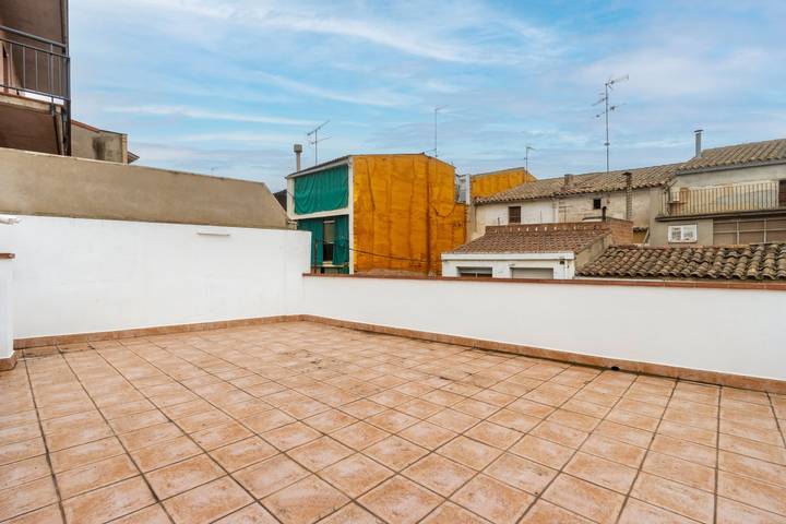Casa vacanze 'Casa Olegari' con terrazza privata, Wi-Fi e aria condizionata in Almacelles, Provincia di Lleida