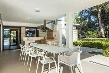 Villa in Santa Eulària des Riu, East Ibiza für 10 