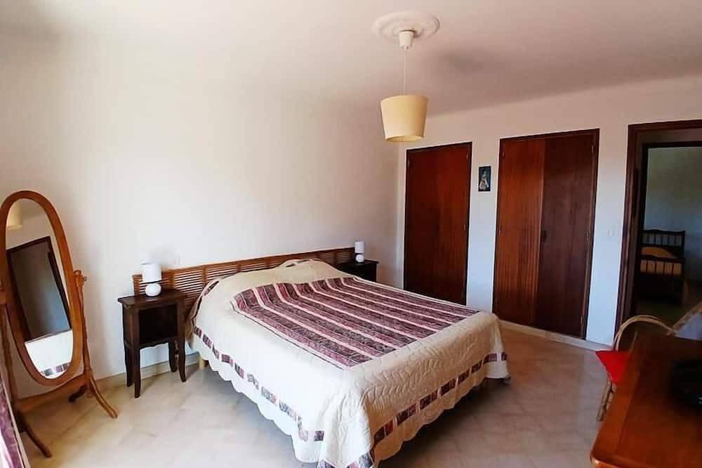 Gîte 500m de la mer aux Issambres - étage in Roquebrune-sur-Argens, Côte méditerranéenne (France)