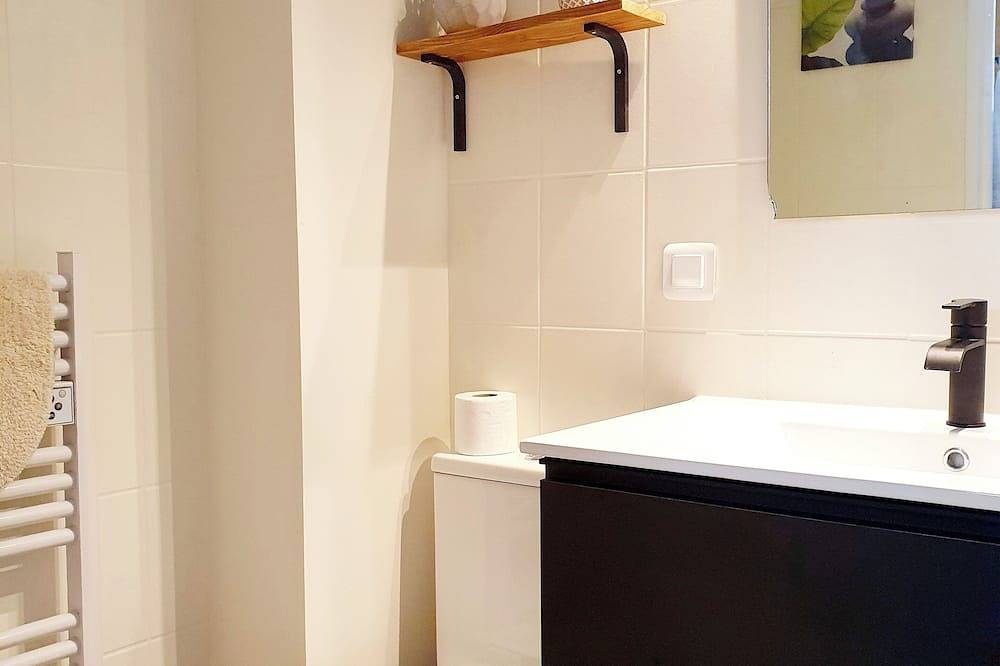 Apartamento entero, Charmant Studio vue Montagne Proche Ville et Thermes in Digne-les-Bains, Alpes de Alta Provenza