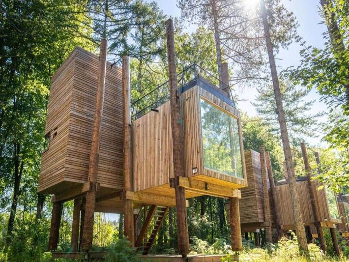 Vakantiehuis voor 4 personen, with sauna and zwembad as well as terras, kindvriendelijk in Henegouwen