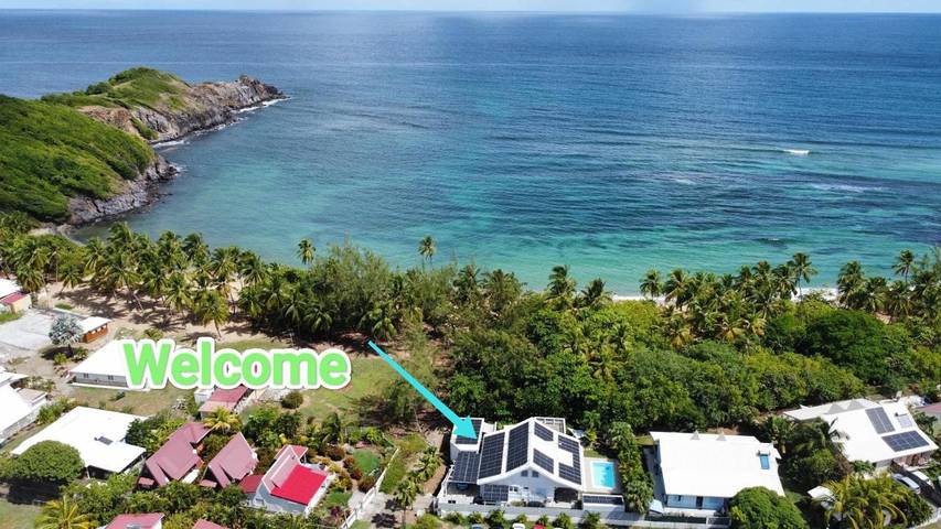 Villa pour 8 personnes, avec jardin et jacuzzi ainsi que piscine et balcon