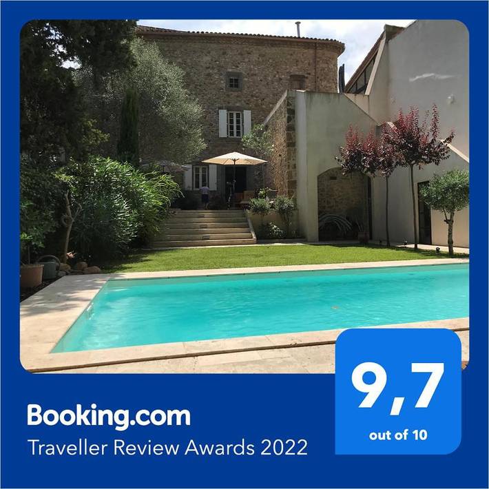 Chambre d’hôte pour 4 personnes, avec piscine ainsi que jardin et terrasse