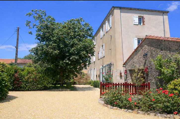 Chambre d’hôte pour 4 personnes, avec jardin dans les Pays de la Loire - 2
