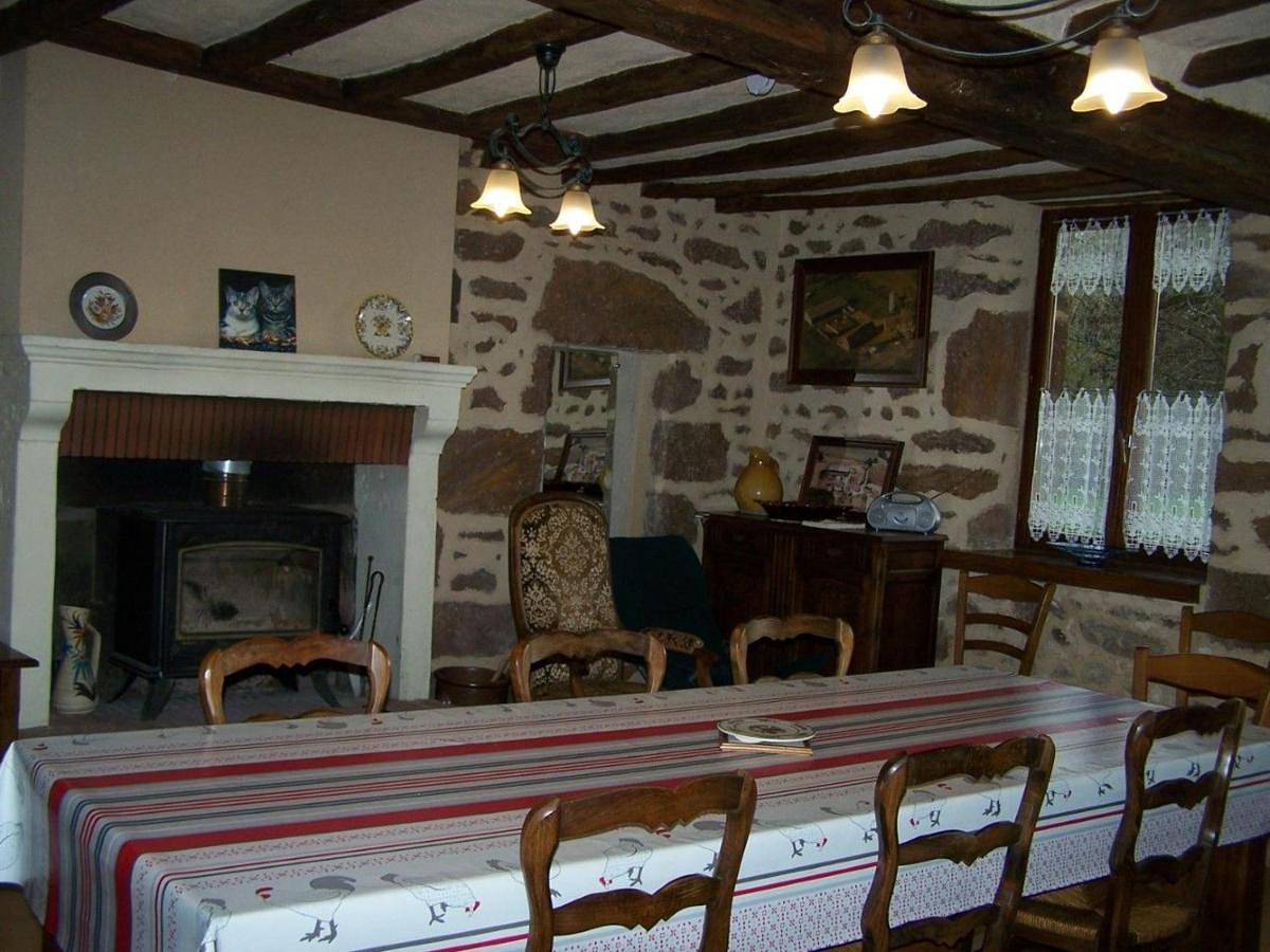 Maison de campagne au calme, jardin, cheminée, proche village et loisirs - Fr-1-410-170 in Ségrie, Sarthe