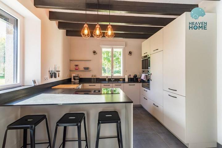 Gîte pour 4 personnes, avec jardin à Plélo